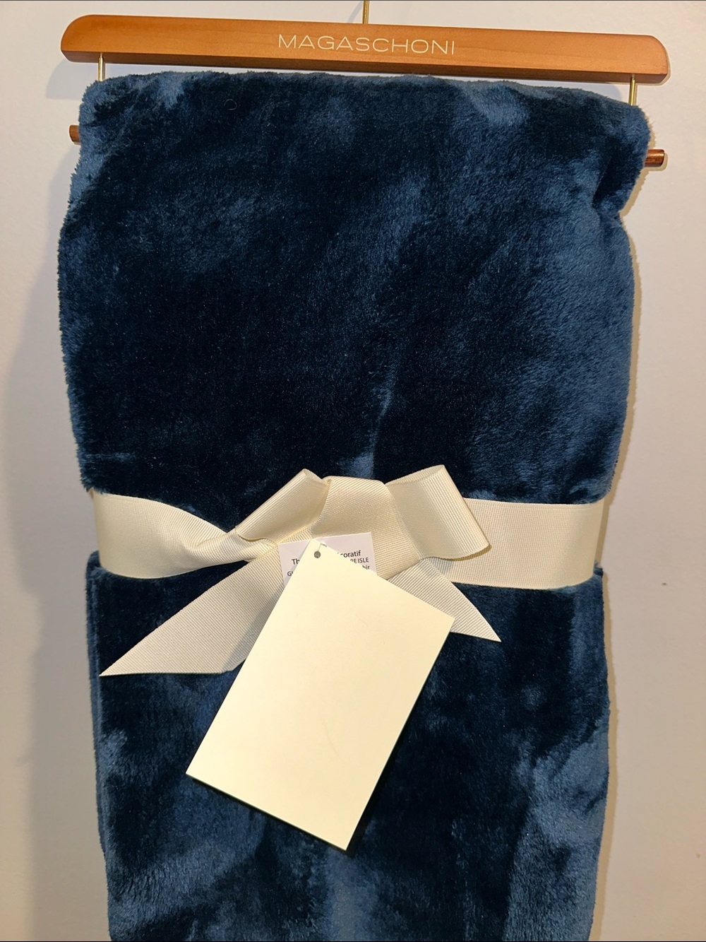 Magaschoni Plush Sapphire Blue Throw